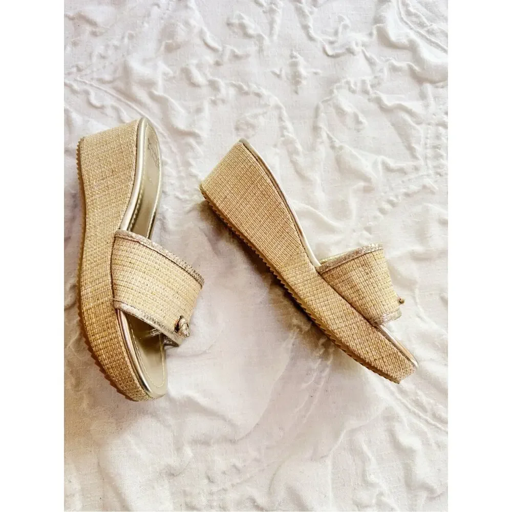 Donald Pliner Silli Wedge Sandal Size 9 New